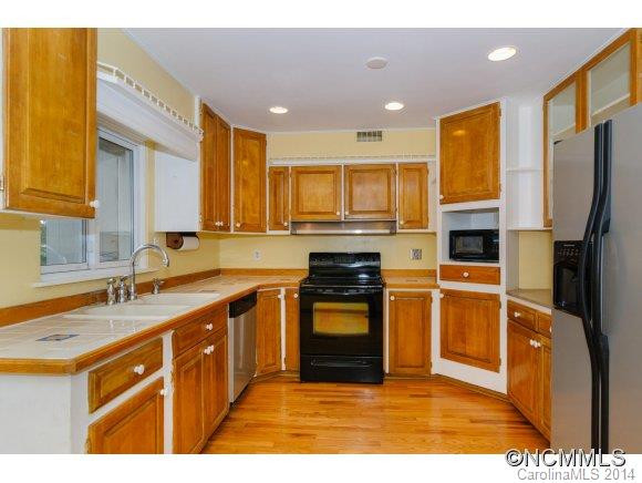 19 North Oak Forest Drive - Photo 9