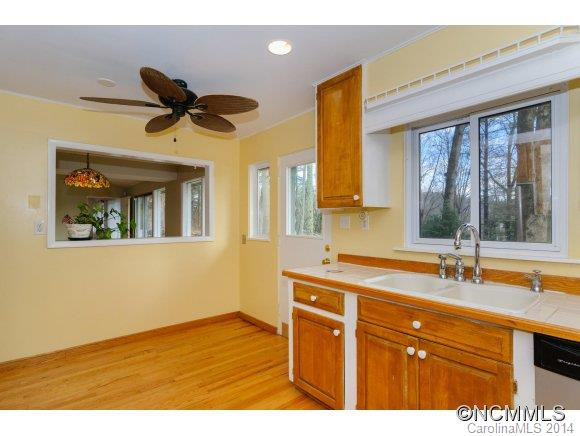 19 North Oak Forest Drive - Photo 10