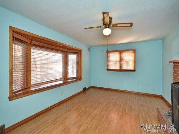 118 JARVIS STREET - Photo 5