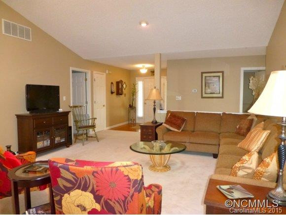 107 Red Spruce Way - Photo 3