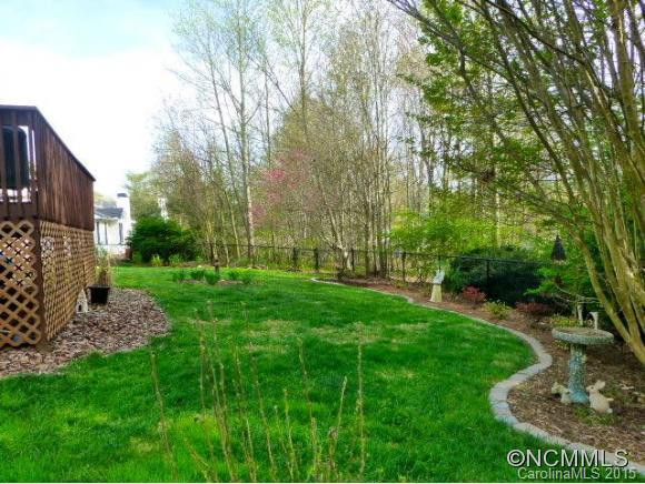 107 Red Spruce Way - Photo 8