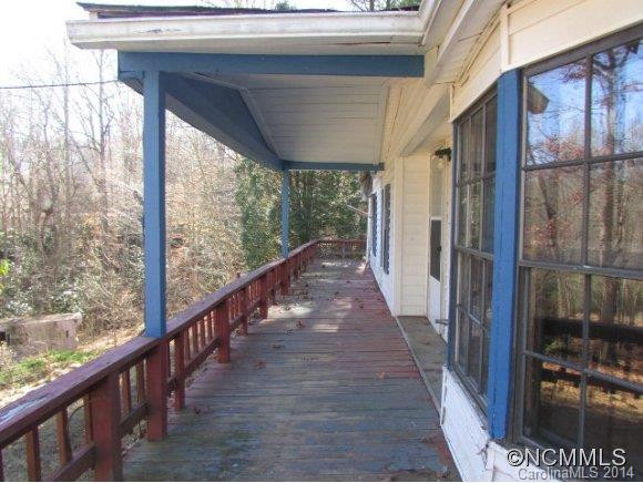 118 Sean Drive - Photo 4