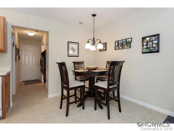 44 Rotunda Circle - Photo 5