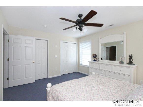 44 Rotunda Circle - Photo 9