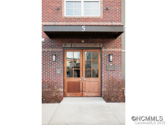 5 Farleigh St Unit 104 - Photo 2
