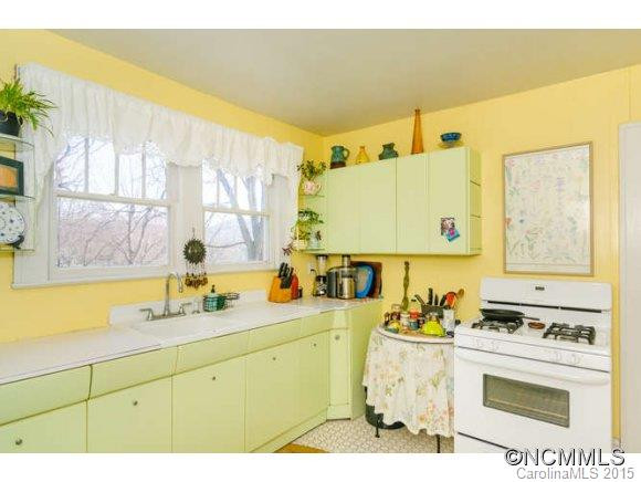 451 Fairview Road - Photo 11