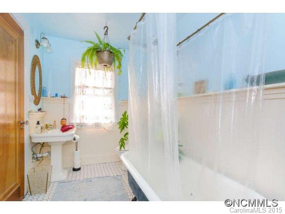 451 Fairview Road - Photo 21