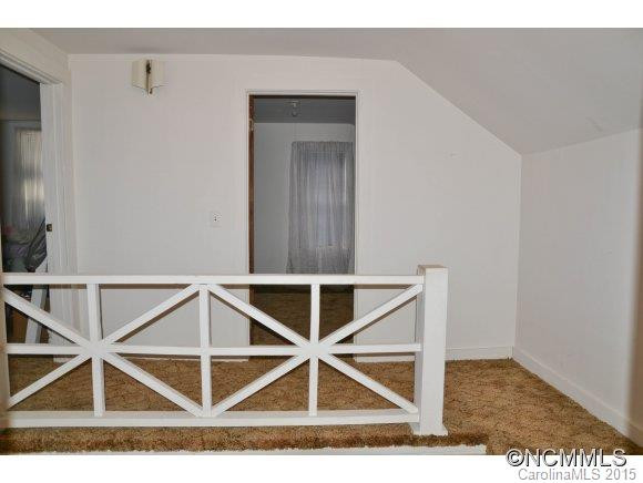 585 Hoyles Orchard Road - Photo 12