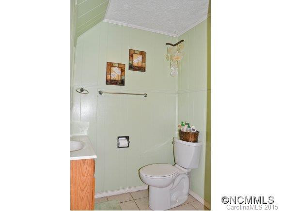 585 Hoyles Orchard Road - Photo 8