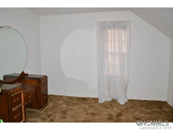 585 Hoyles Orchard Road - Photo 10