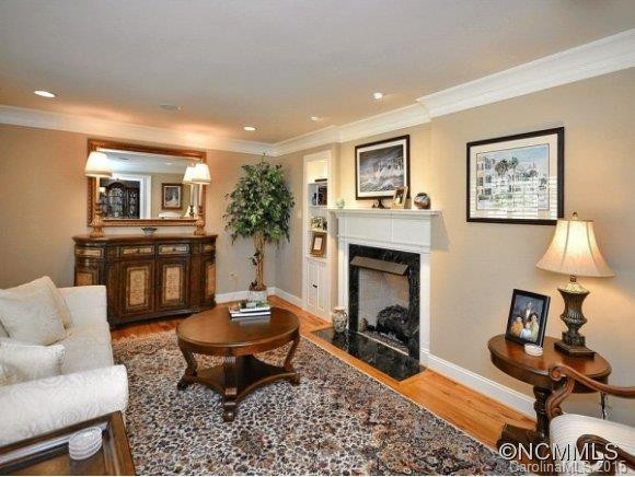 318 MIDLAND DRIVE - Photo 3