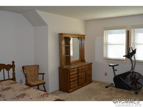 720 Canal Drive - Photo 9
