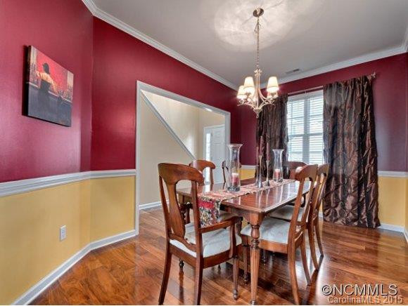 136 Roanoke Road - Photo 6