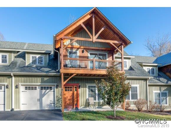 19 Roselyn Way