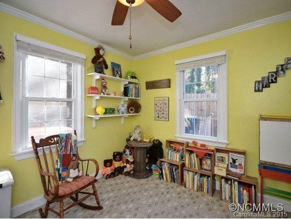 143 MEADOW STREET - Photo 15
