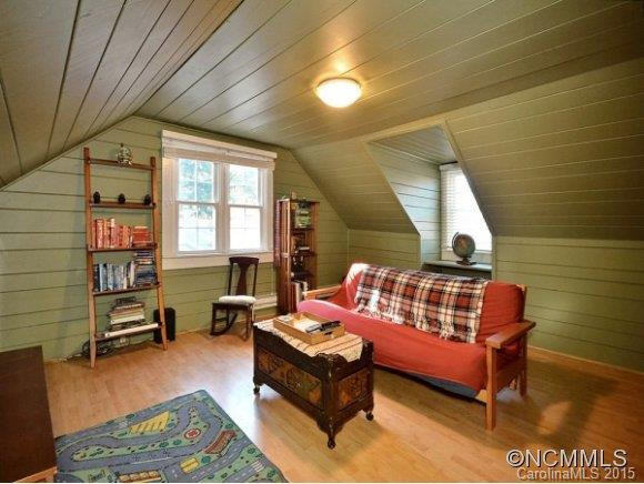 143 MEADOW STREET - Photo 17