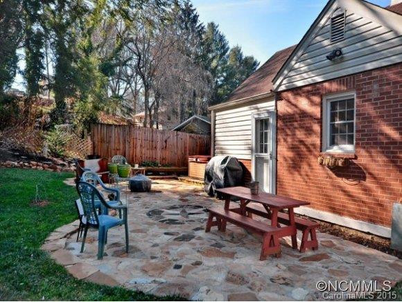 143 MEADOW STREET - Photo 22