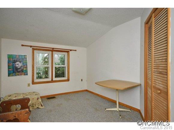 111 Altamahaw Ave - Photo 8