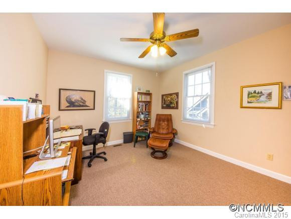 273 Usgewi Court - Photo 14