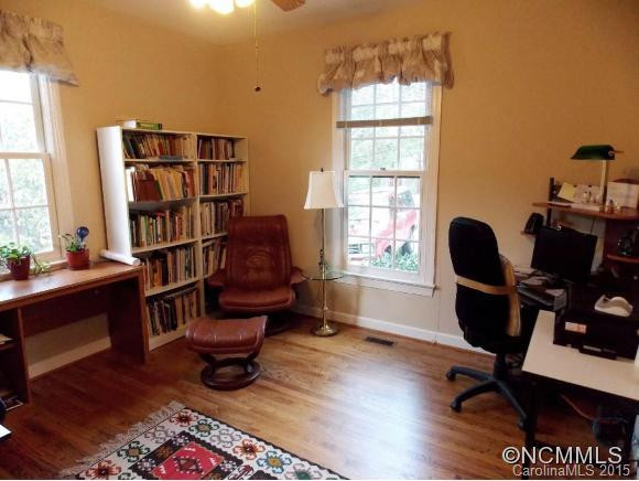 273 Usgewi Court - Photo 16