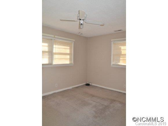 82 Landis Road - Photo 10