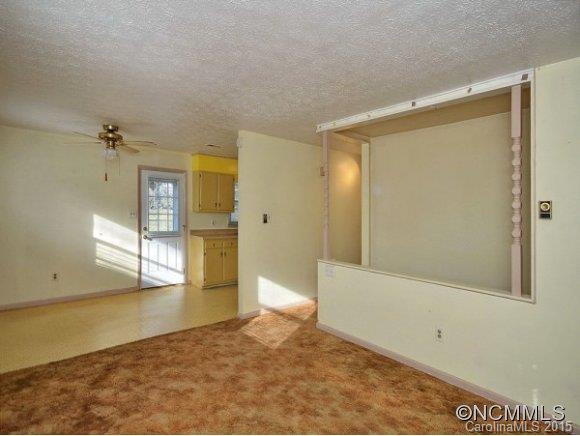 86 DUNWELL AVE - Photo 2