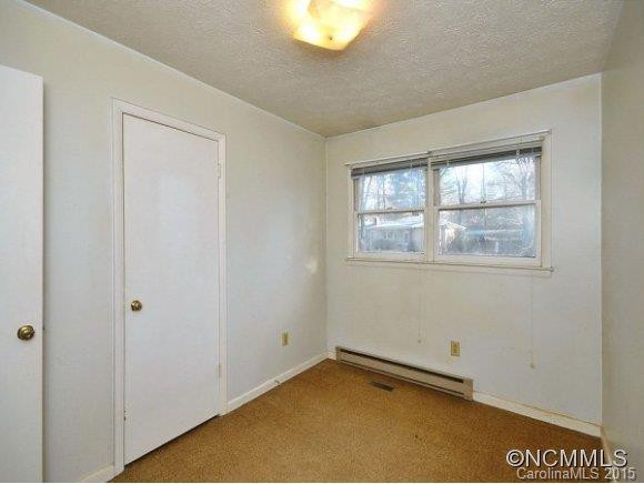 86 DUNWELL AVE - Photo 5