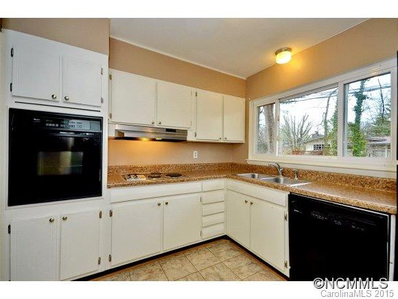 67 Imperial Court - Photo 6