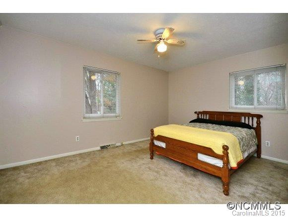 67 Imperial Court - Photo 10