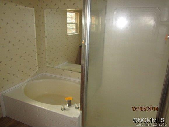 107 Brucene Dr - Photo 11