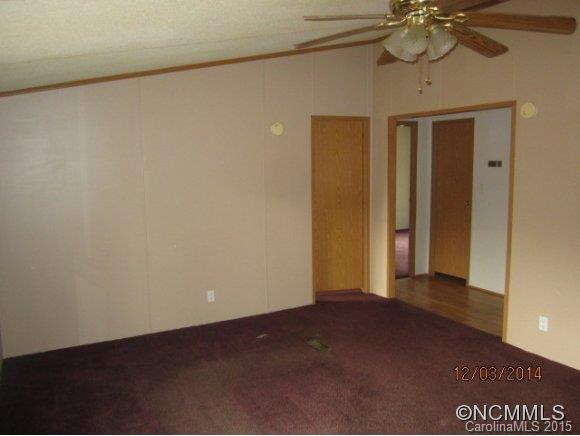 107 Brucene Dr - Photo 3