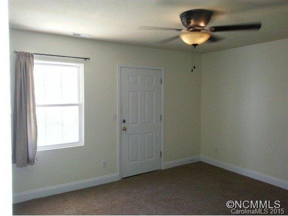 74 Aberdeen Drive - Photo 2