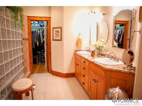 14 Roundabout Way - Photo 15