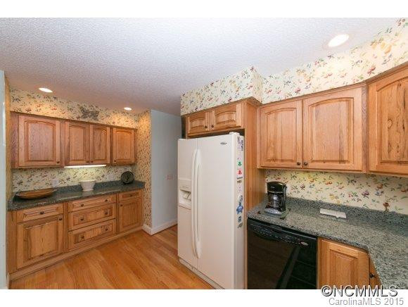 305 E. High Point Lane - Photo 12