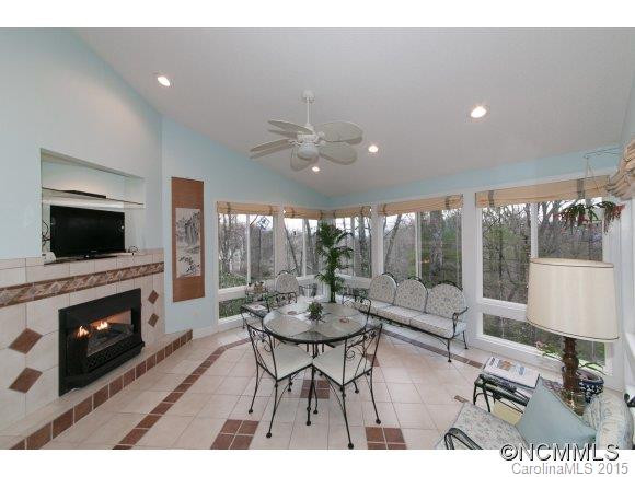 305 E. High Point Lane - Photo 14