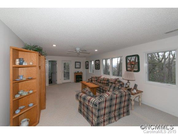 305 E. High Point Lane - Photo 20