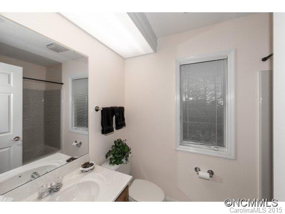 305 E. High Point Lane - Photo 21