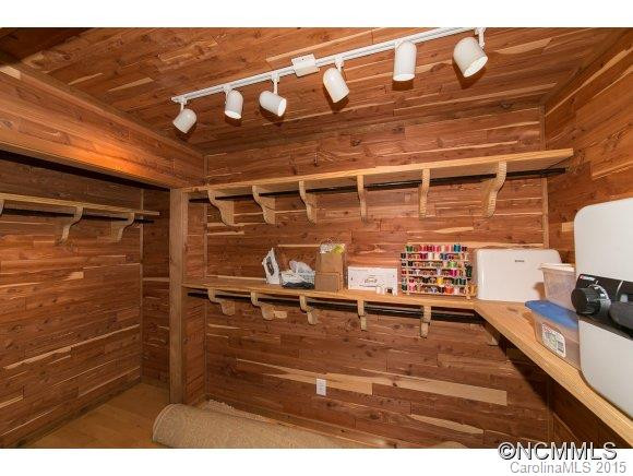 305 E. High Point Lane - Photo 23