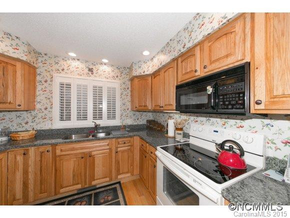 305 E. High Point Lane - Photo 10