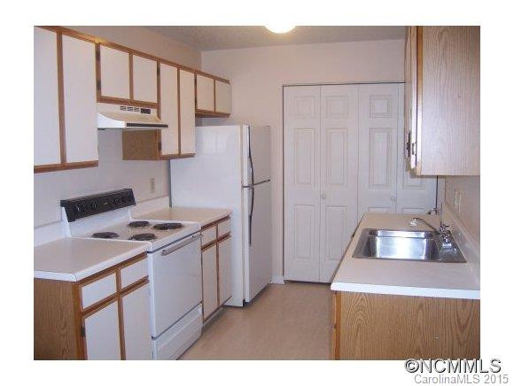 76 Windwood Drive #3 - Photo 3