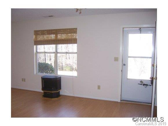 76 Windwood Drive #3 - Photo 5
