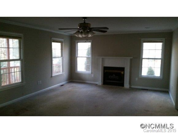 326 Lake Cir Drive - Photo 4