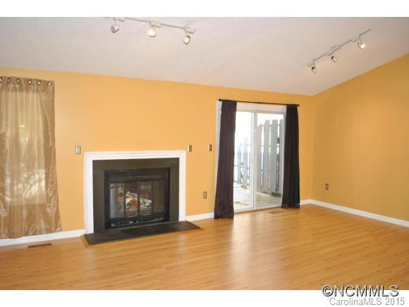 31 Hollybrook Drive - Photo 3