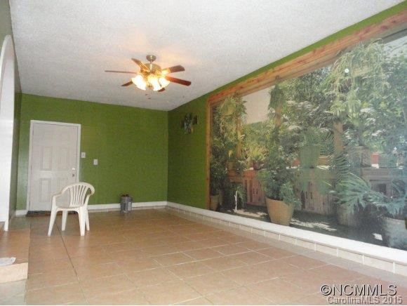 4 Compton Dr - Photo 15