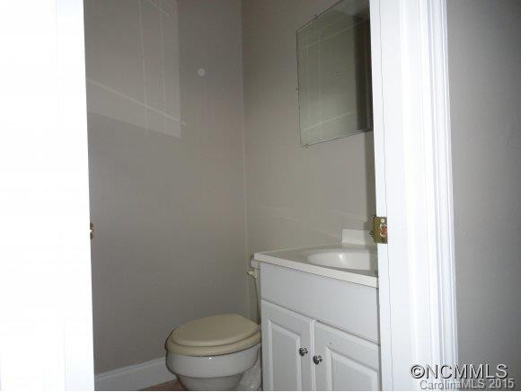 4 Compton Dr - Photo 9