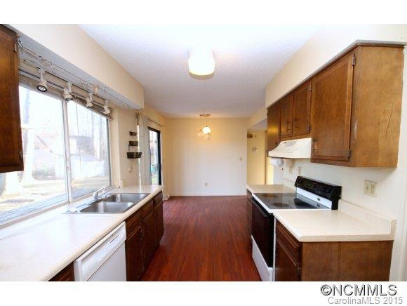 48 Wildwood Circle - Photo 3