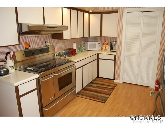 111 Radcliff Court - Photo 11