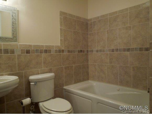 276 Woodstock Ln - Photo 19