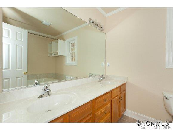 33 Lakeside Dr - Photo 14