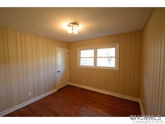 16 Willowbrook Rd - Photo 3